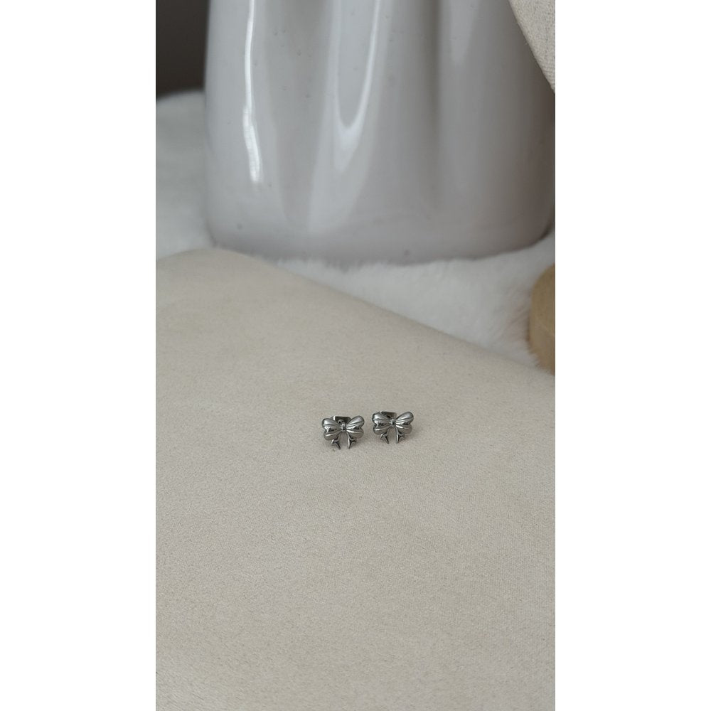 Ohrstecker Schleifen