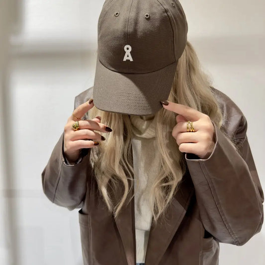 YENAAS BOLD - Caps