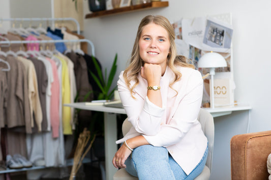 Feminines Outfit von ESTIIQUE Boutique