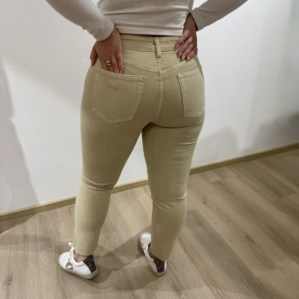 EF Jeans Mom Oatly