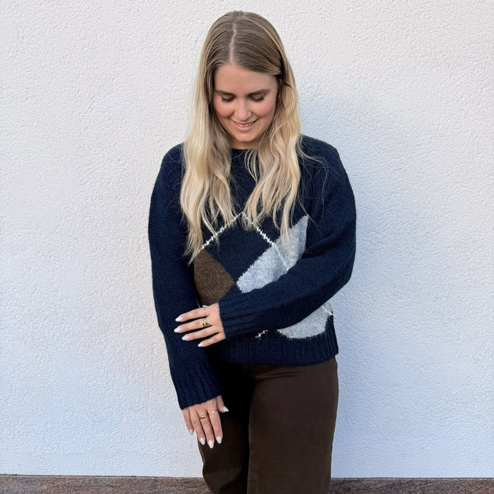 IHBAYANA Pullover Vintage Vibe