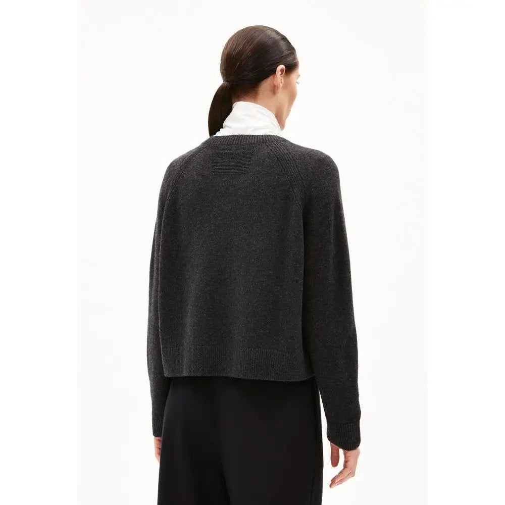 DILIRIAA REGLANA - Estiique Boutique