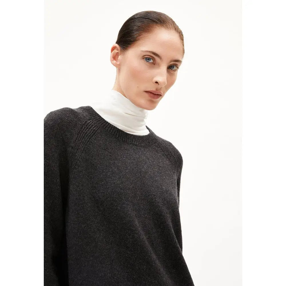 DILIRIAA REGLANA - Estiique Boutique