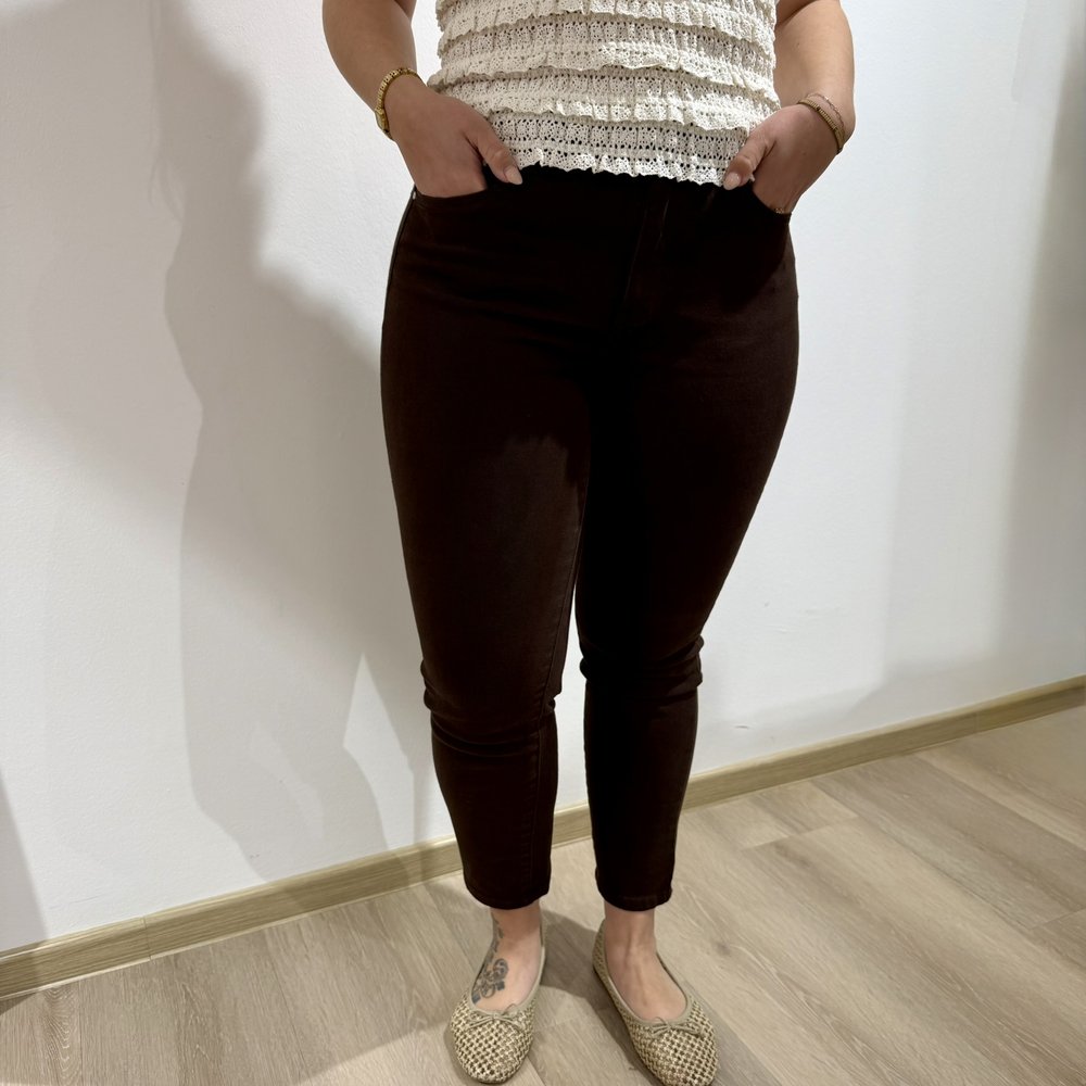 EF Jeans Mom Chocolate