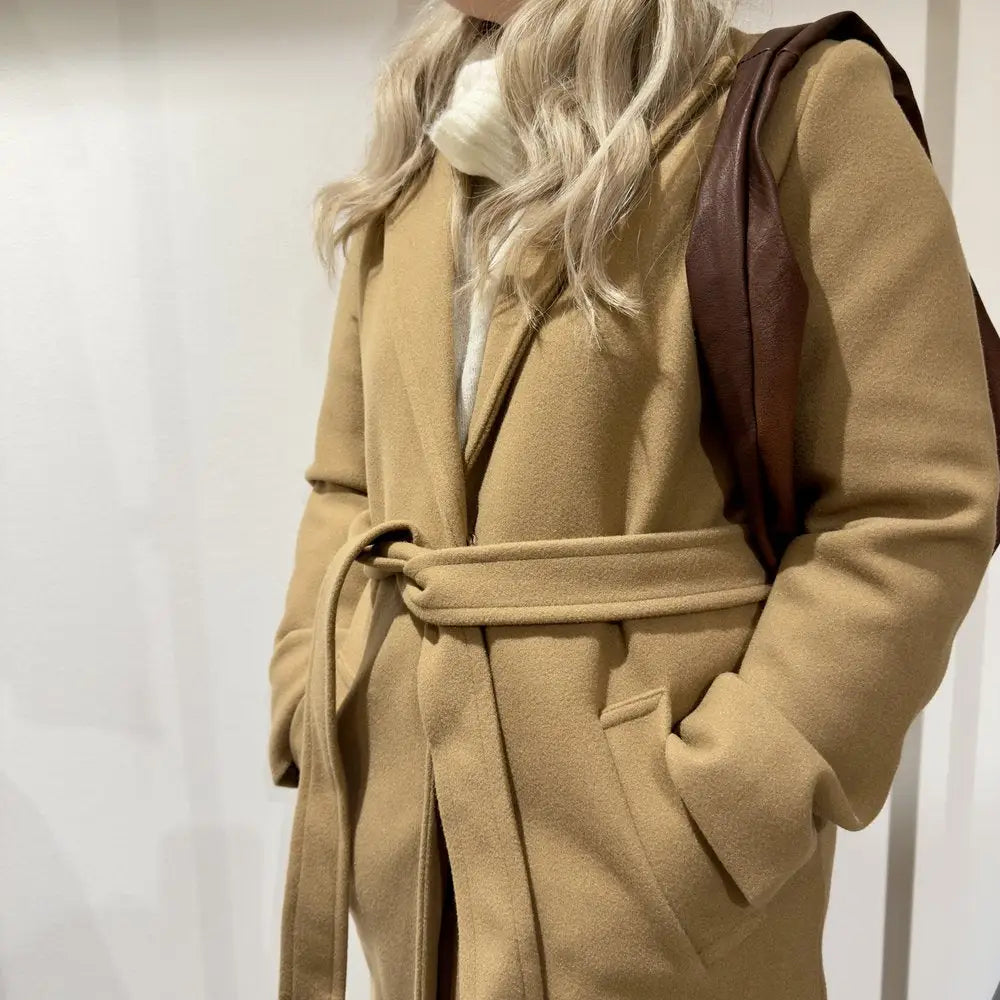 IHJANNET JA11 - Mantel