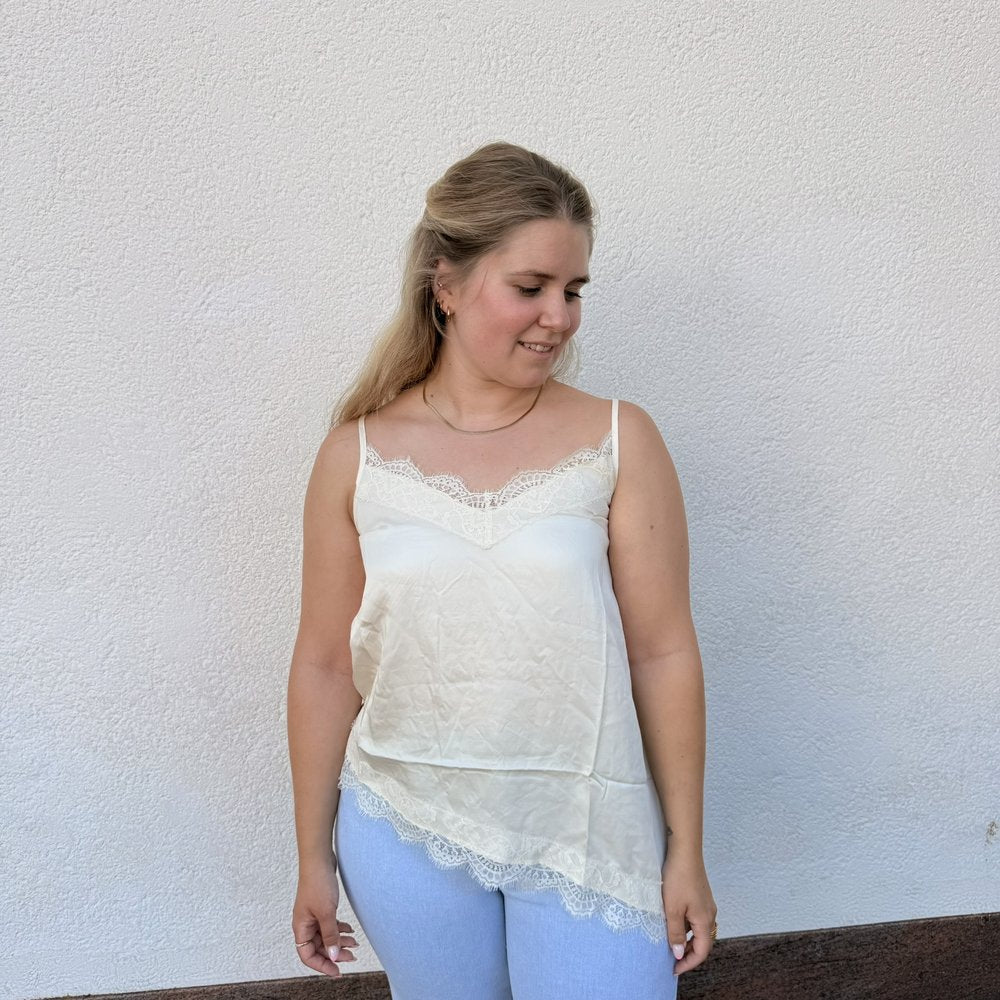 EF Spitzentop